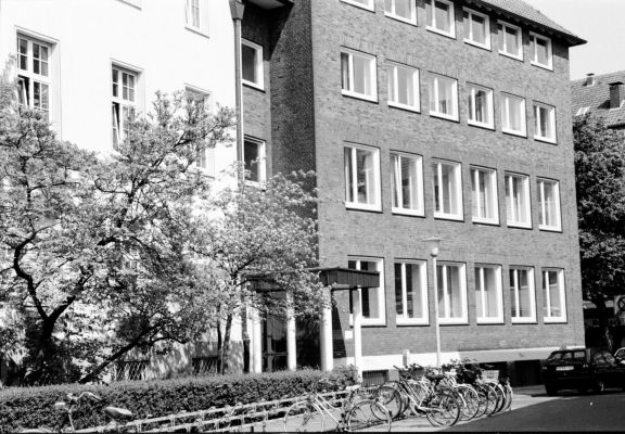 Von 1971 bis 2003 war unser Fachbereich Oecotrophologie Facility-Management in der Josefstraße untergebracht.
