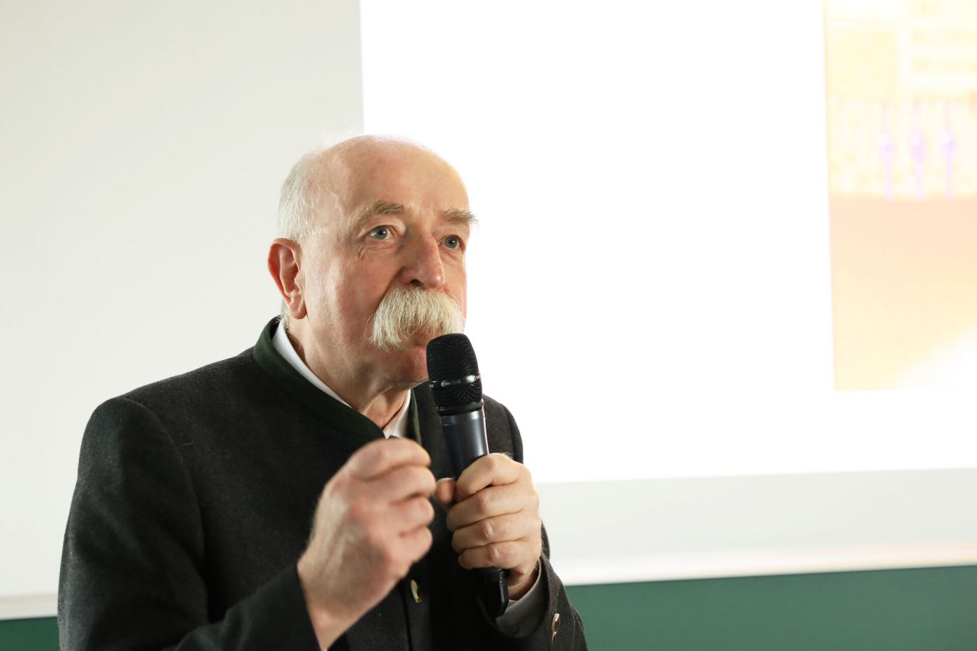 Prof. Dr. Thomas Hummel von der TU Dresden