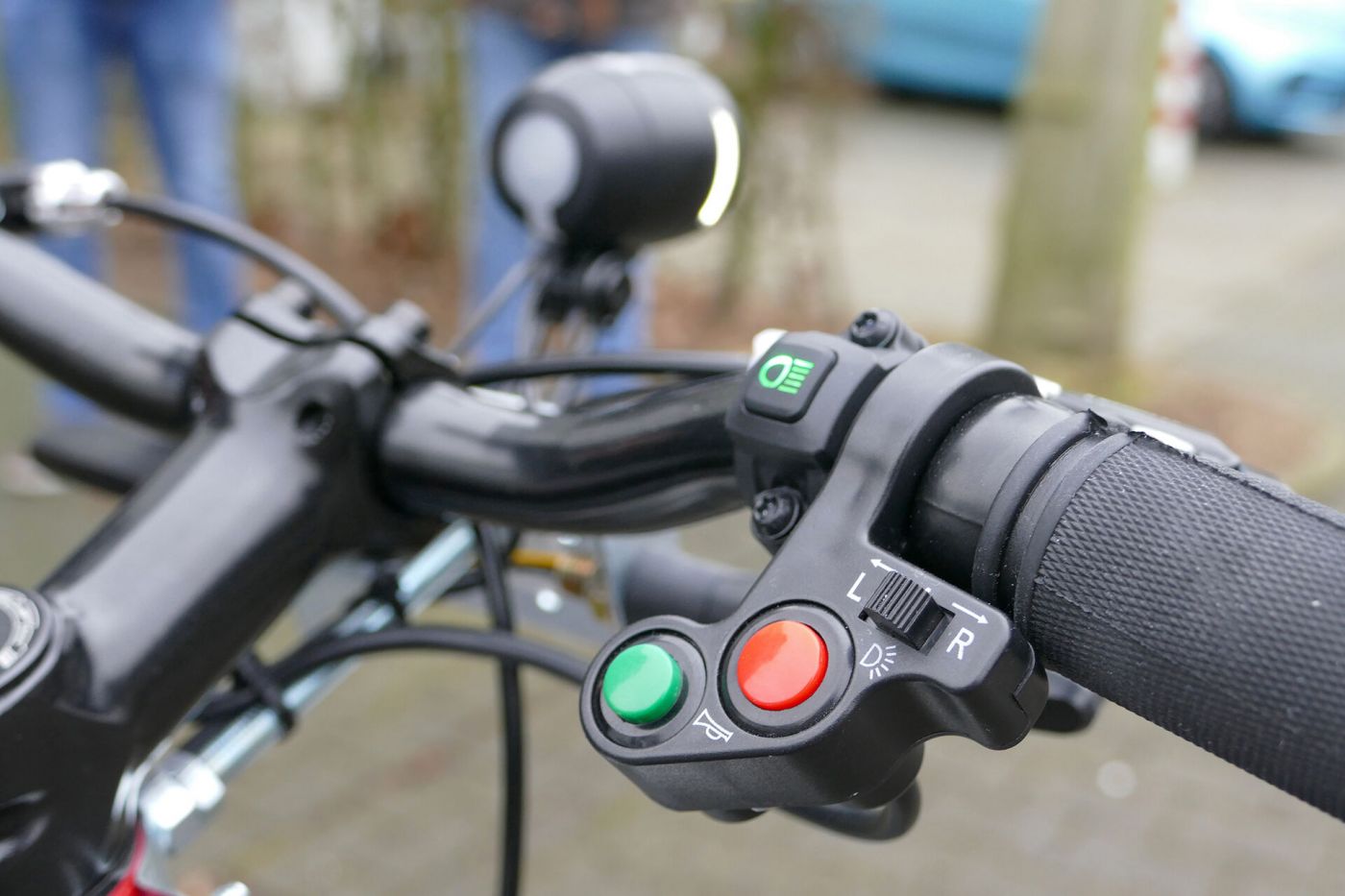 Nahaufnahme eines modifizierten Fahrradlenkers. (Foto: FH Münster/Jana Bade)