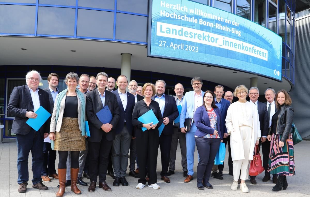 Die Landesrektor*innenkonferenz tagte an der Hochschule Bonn-Rhein-Sieg in Sankt Augustin (Foto: H-BRS/Martin Schulz)